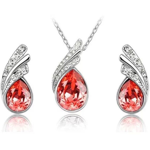 ⭐️ Orange Gemstone Fashion Angel Wings Crystal Necklace Earrings Jewelry Set - Picture 2 of 4